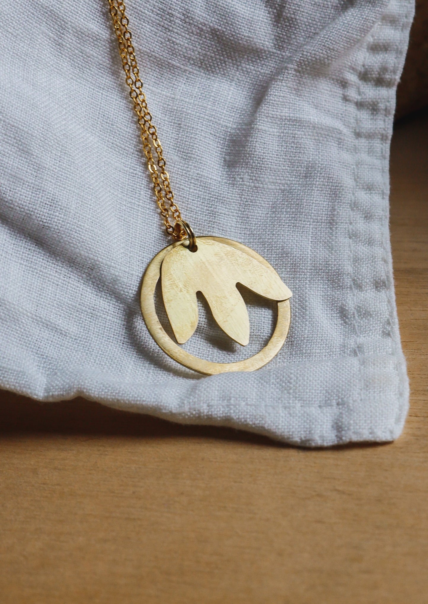 Ianthe Pendant Necklace