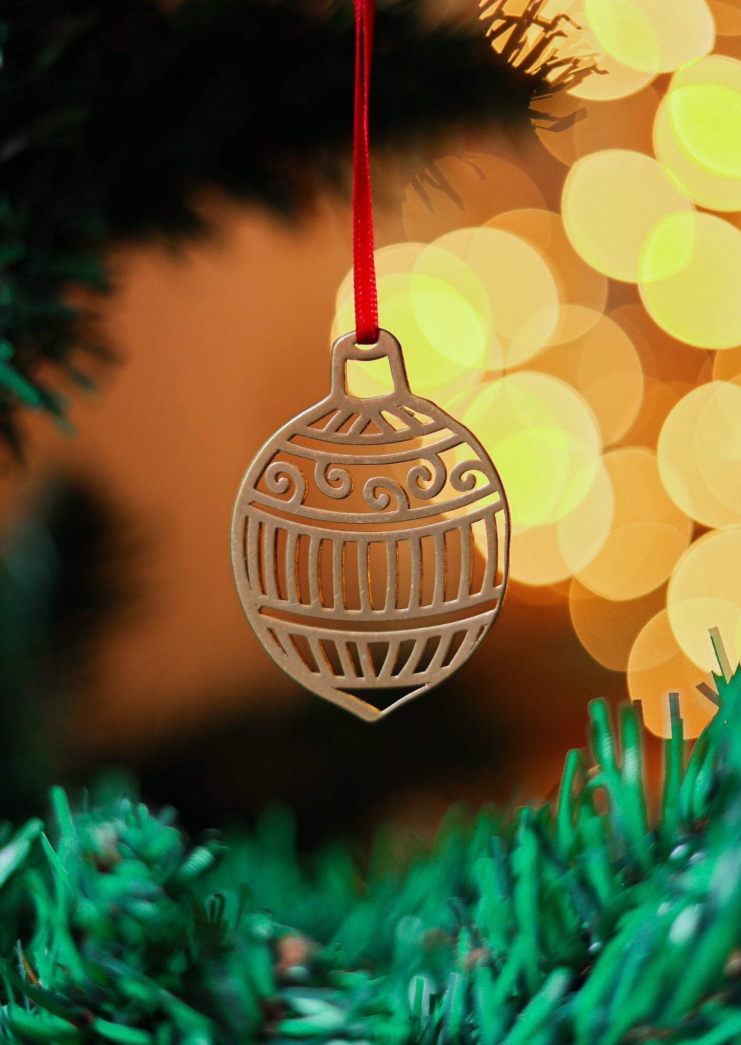 Filigree Bauble Decoration