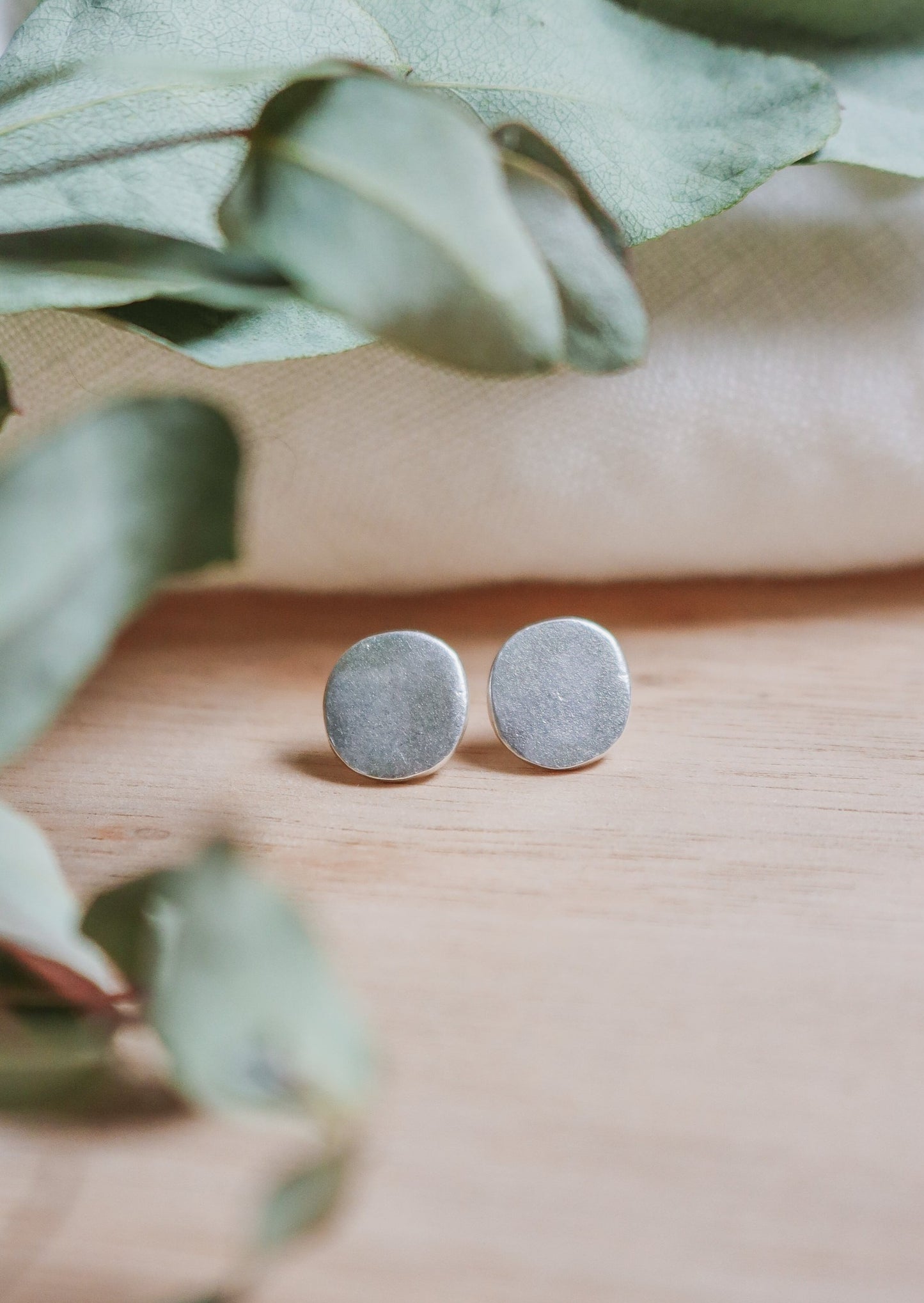 Full Circle Silver Studs